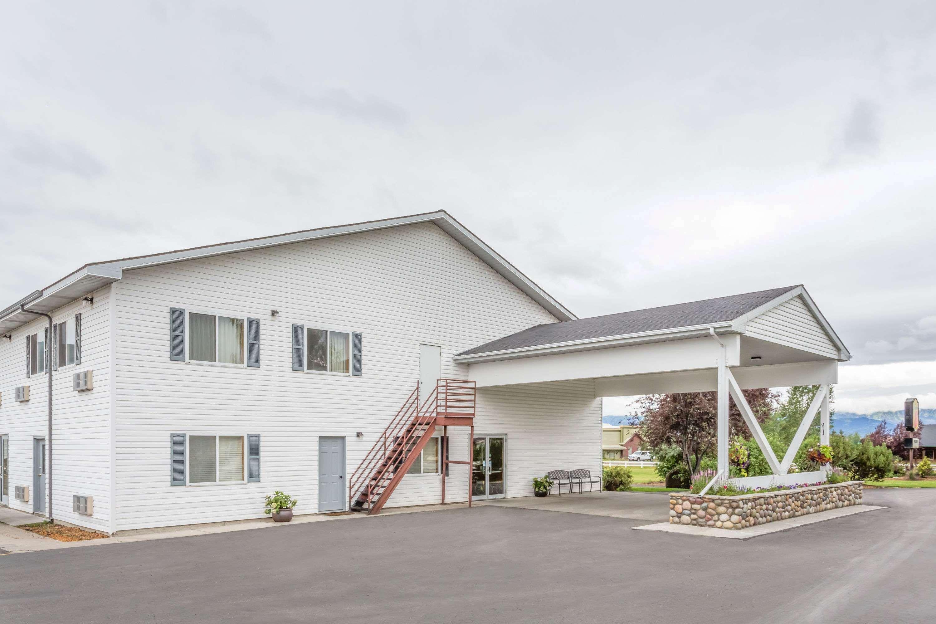 Super 8 By Wyndham Driggs Hotel Buitenkant foto
