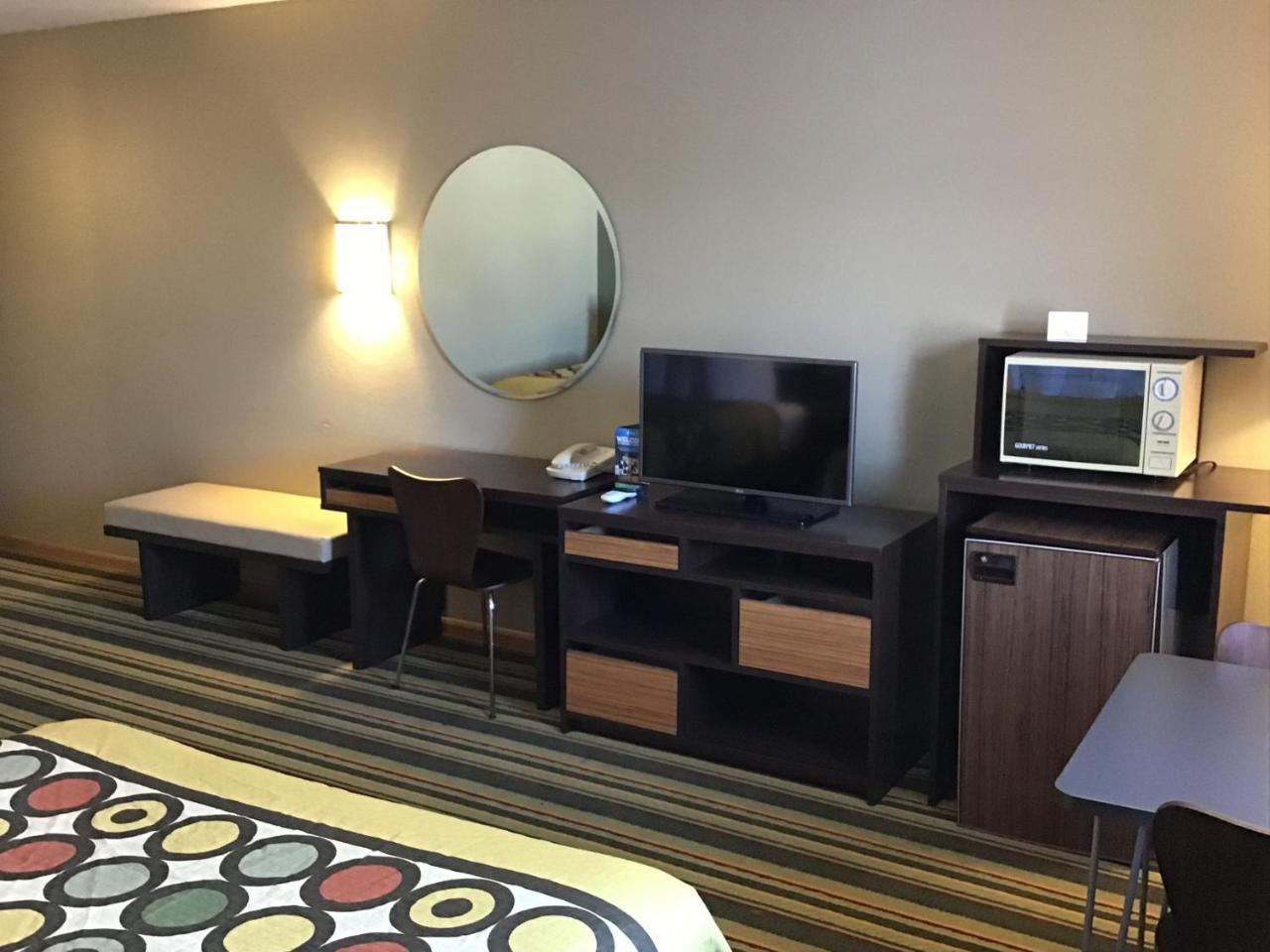 Super 8 By Wyndham Driggs Hotel Buitenkant foto